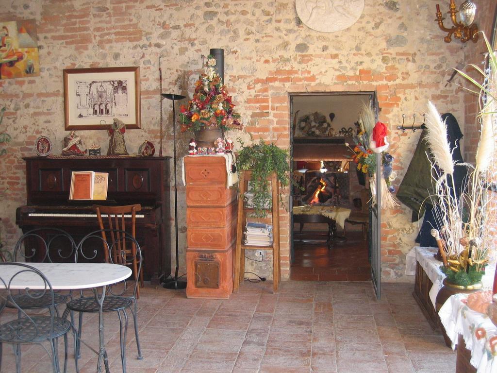 Il Canto Del Sole Monteroni dʼArbia Exterior foto